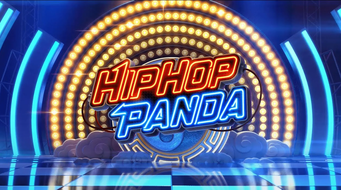 Hip Hop Panda, PG Soft, slot online, tema de festa, mecânicas de jogo, símbolos Wild, giros gratuitos, características de slot, gráficos e áudio